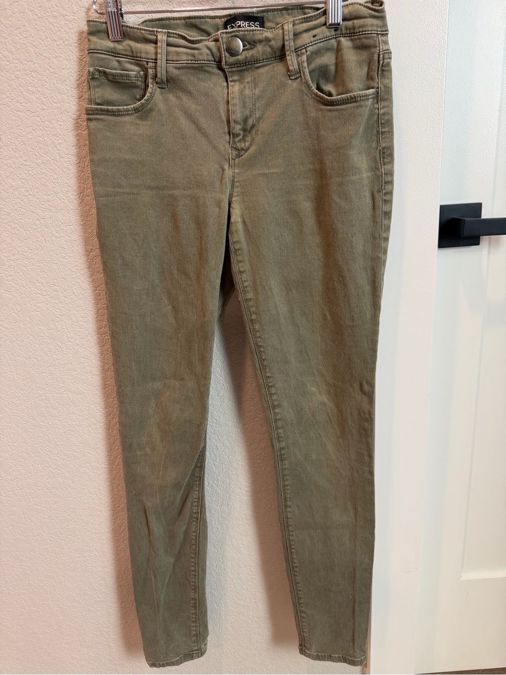 Express Women’s Olive Skinny Jeans